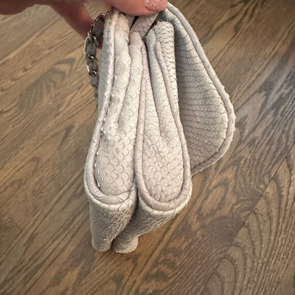 Abro Python Skin Leather Shoulder Bag Light Gray with Silver Chain Strap - Picture 10 of 11